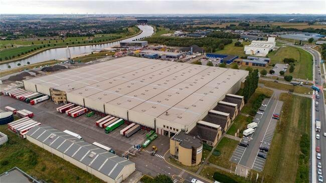 logistics for rent