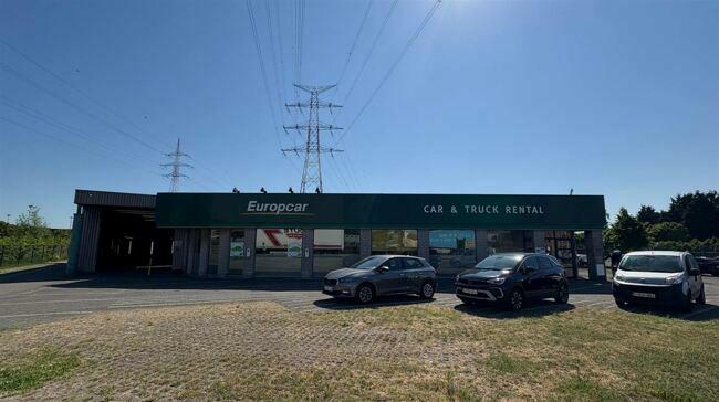 retail for rent