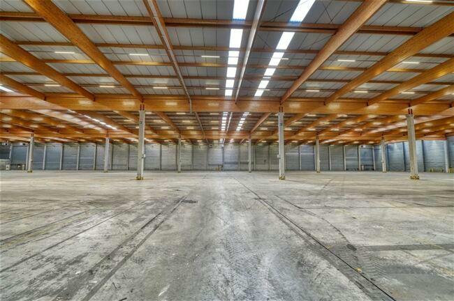 logistics for rent