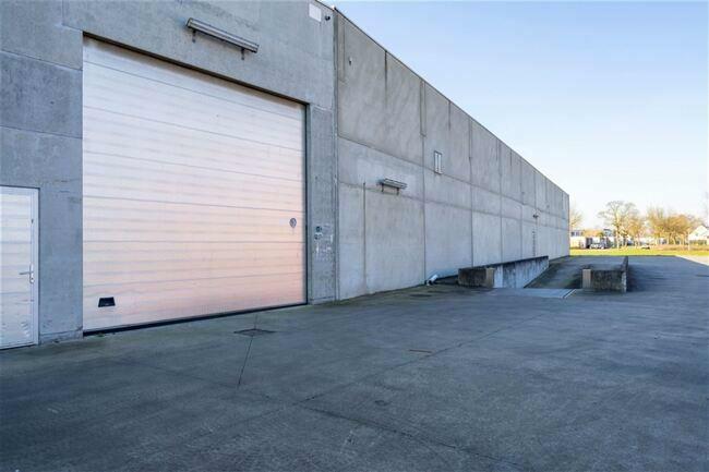 industrie Te koop of te huur
