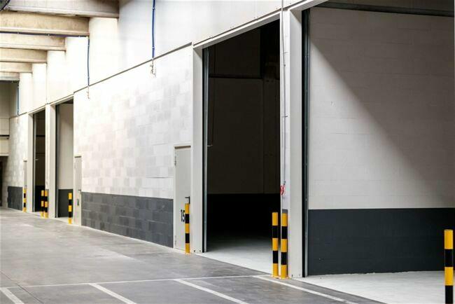 industrie Te koop of te huur