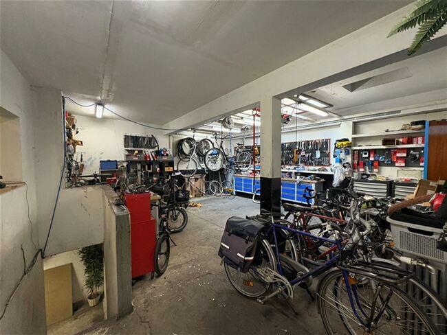magasins à vendre