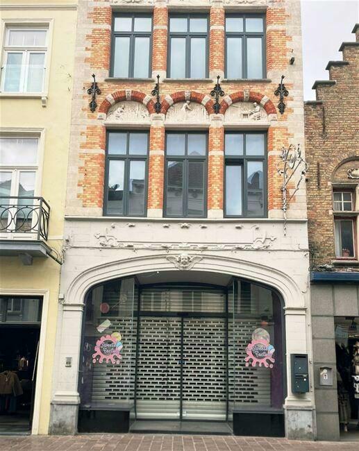 magasins à louer