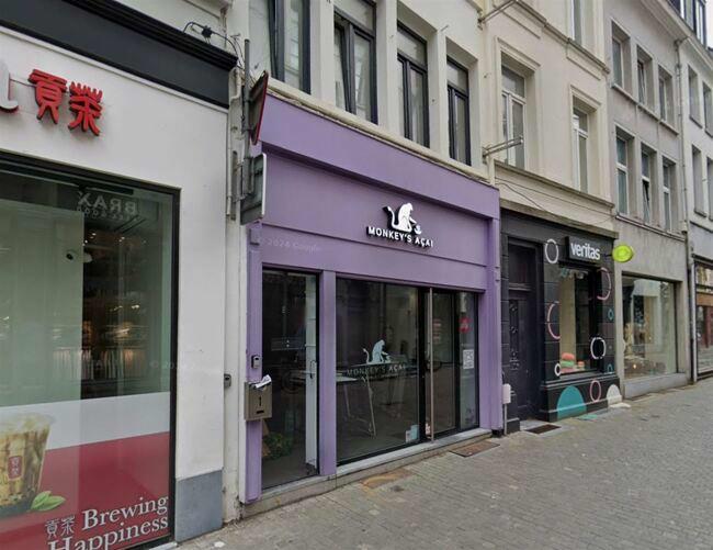 retail for rent