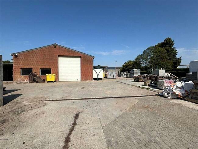 industriel à vendre
