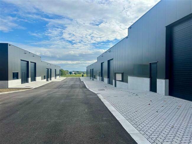 industrie Te koop of te huur