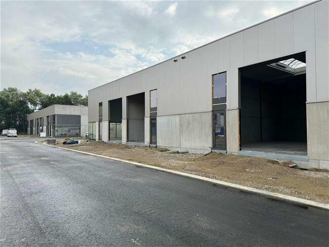 industrie Te koop of te huur