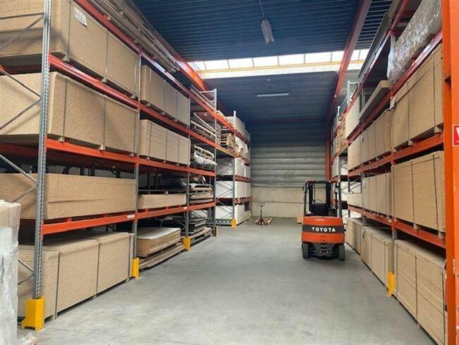 industrie Te koop of te huur