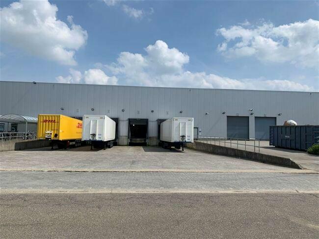 logistique à louer
