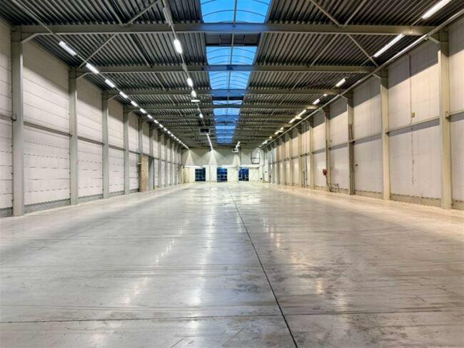 logistique à louer