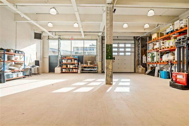 industriel à vendre