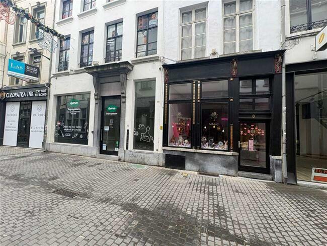 magasins à louer