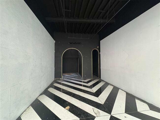 retail for rent