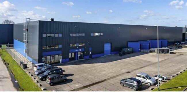 logistics for rent