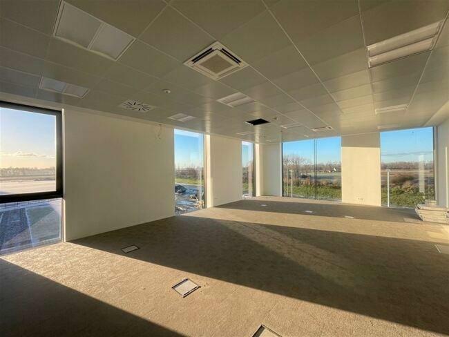 logistics for rent