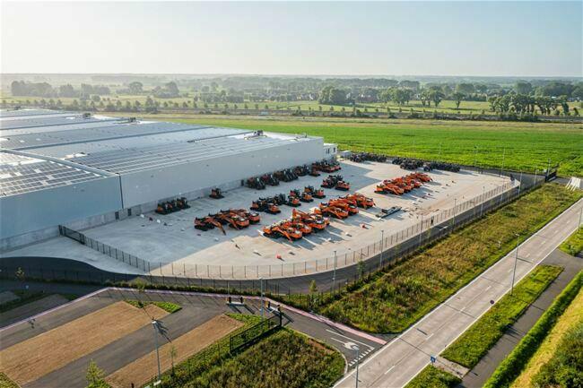 logistics for rent