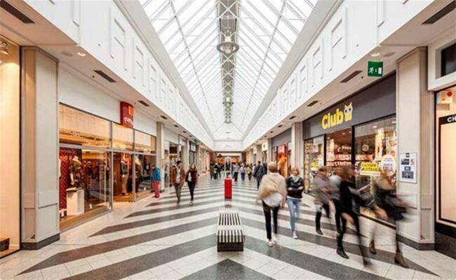 magasins à louer