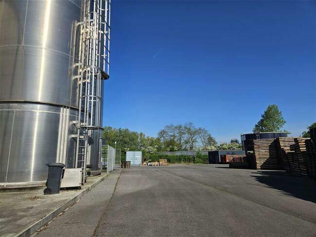 industry for rent