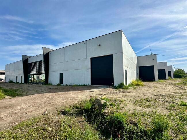 industry for rent
