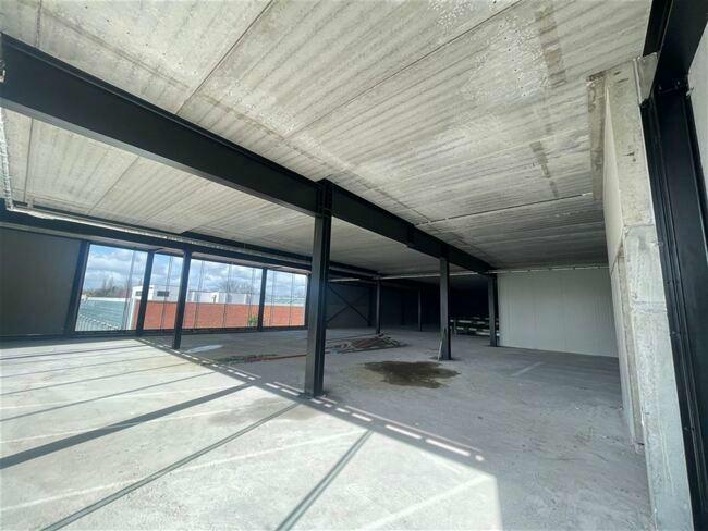 retail for rent