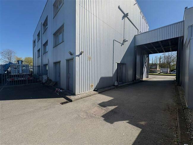 magasins à vendre