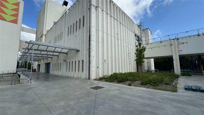 industry for rent