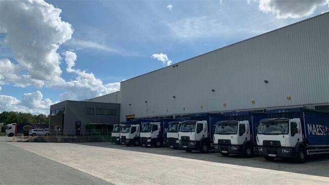 logistics for rent
