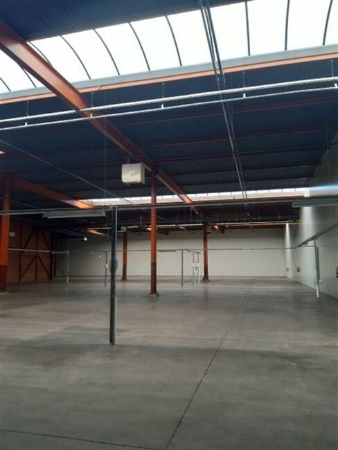 logistique à louer