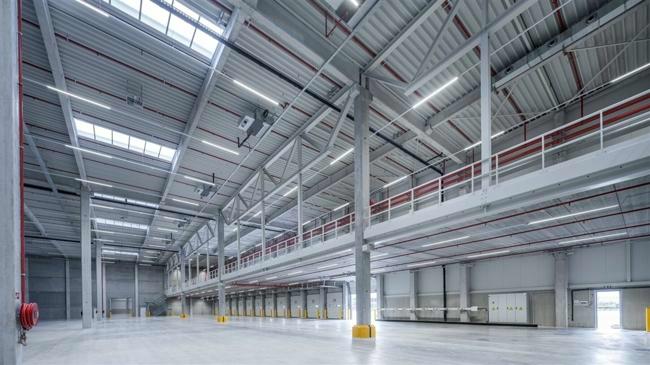 logistics for rent