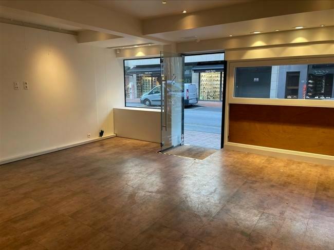 retail for rent
