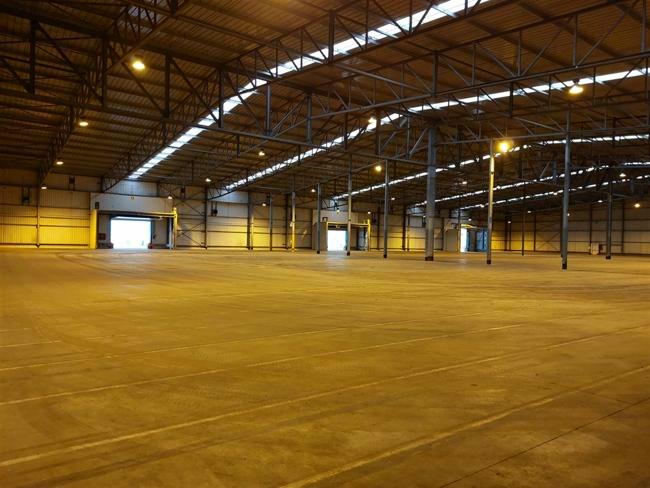 logistics for rent