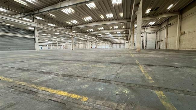 logistics for rent