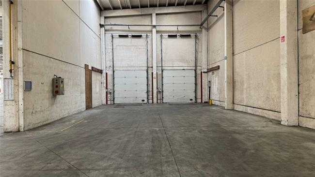 logistics for rent