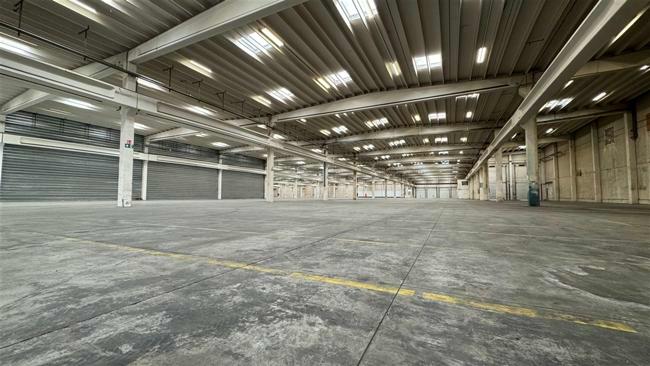 logistics for rent