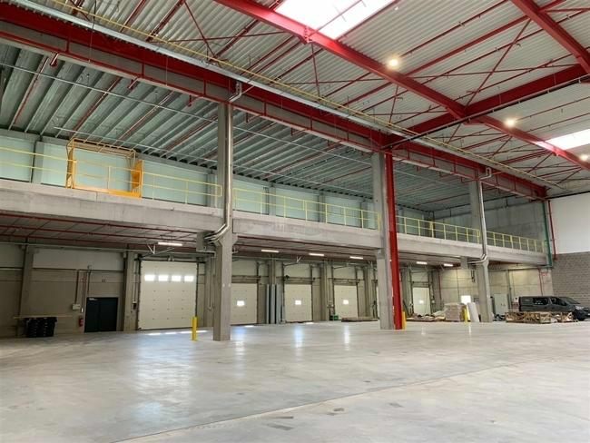logistics for rent