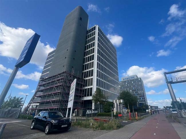 office for rent