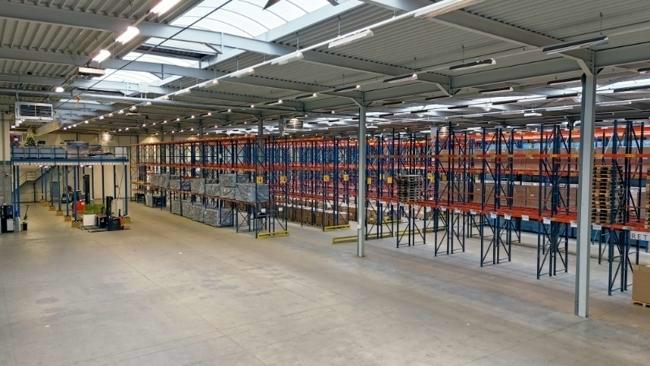 logistique à louer