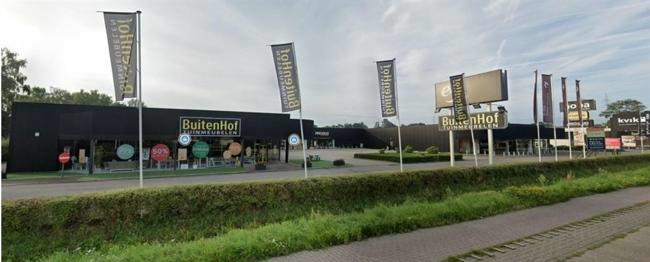magasins à louer