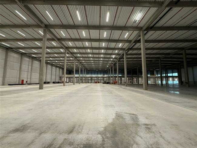 logistics for rent