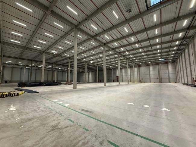 logistics for rent