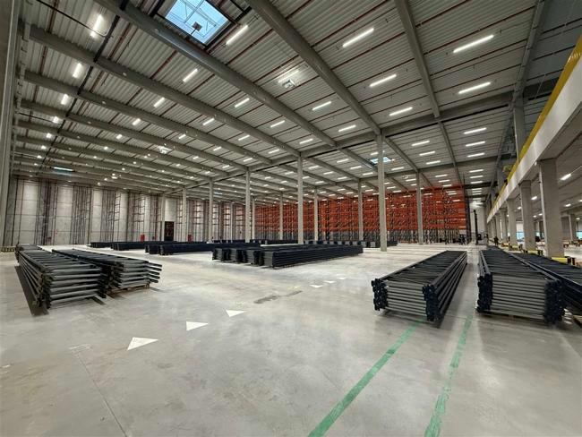 logistics for rent