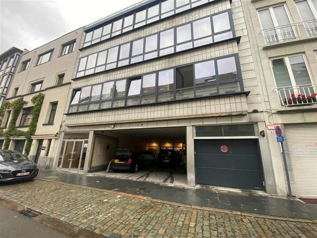 magasins à louer