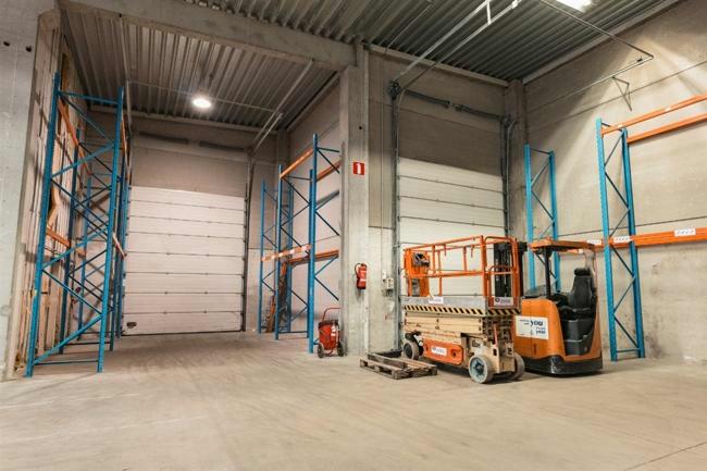 industry for rent
