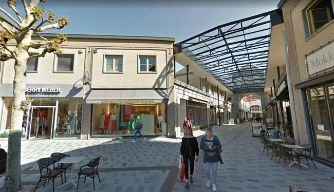 magasins à louer