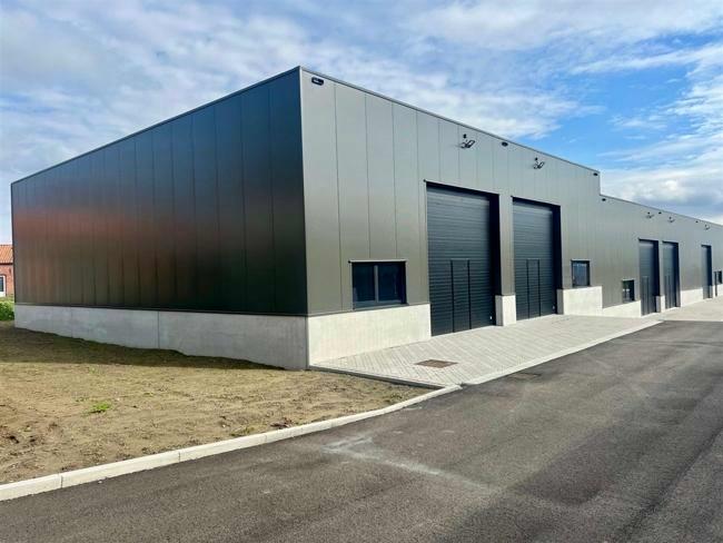 industrie Te koop of te huur