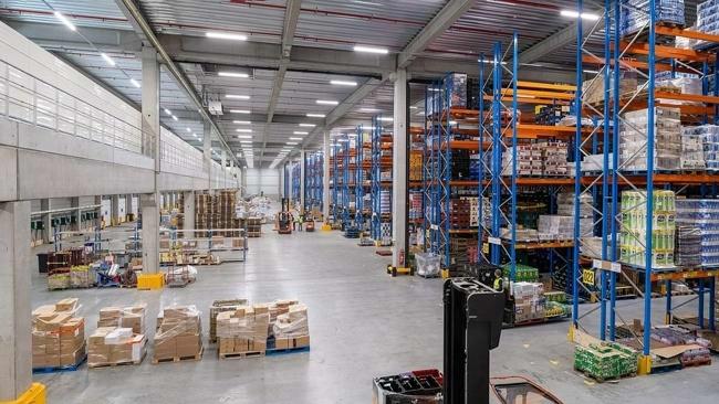 logistique à louer