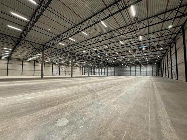 logistics for rent