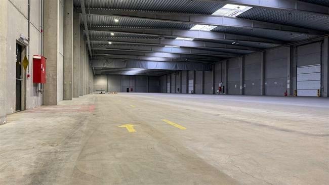 logistics for rent