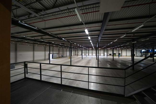 logistique à louer