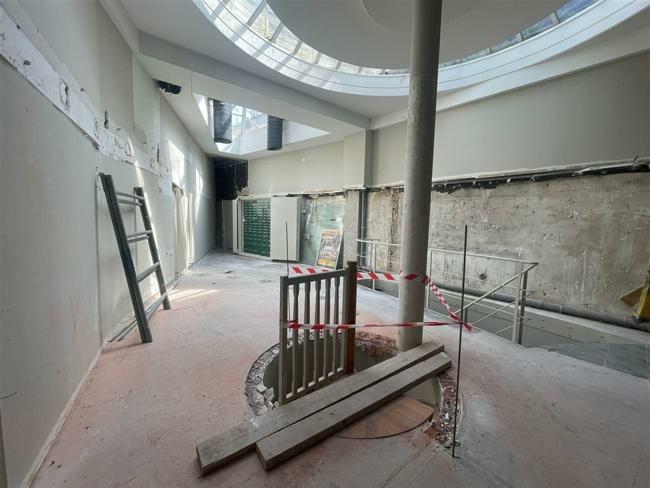 magasins à louer
